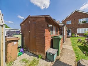 GARDEN SHED- click for photo gallery